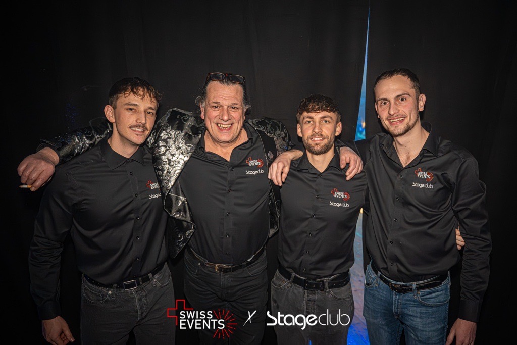 Les équipes de Swiss-Events et du Stageclub, organisateurs du MEGA NEW YEAR à Bassecourt